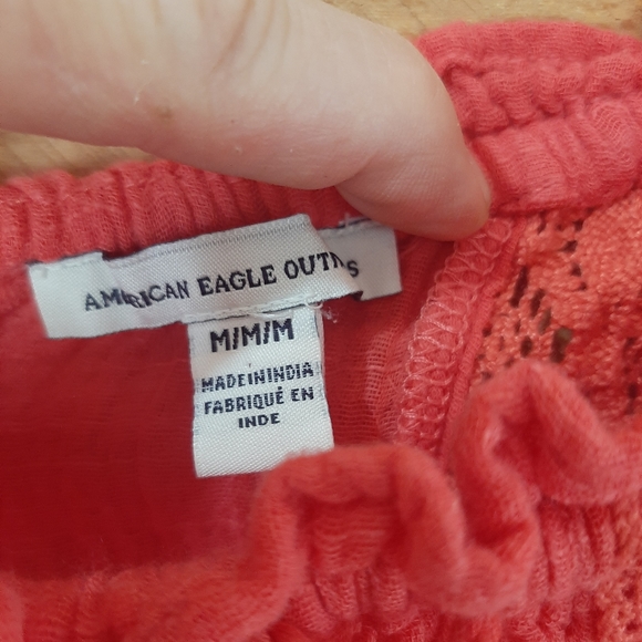 American EAGLE pink knit crop top, half arm length SIZE MEDIUM blouse - Picture 3 of 5